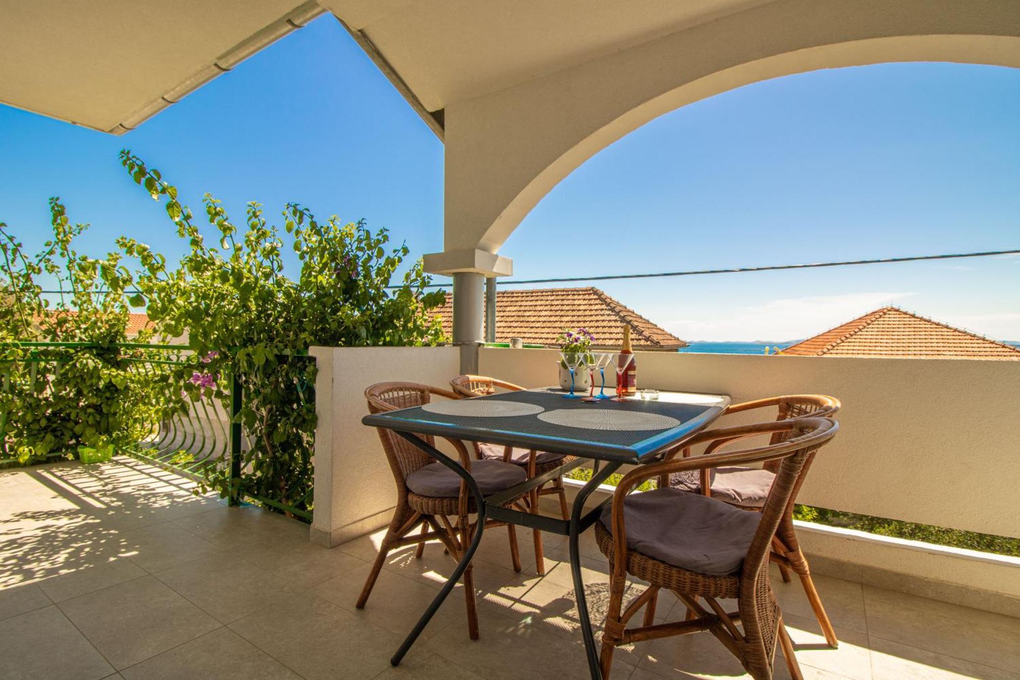 Petar Maksan Apartment Pakostane