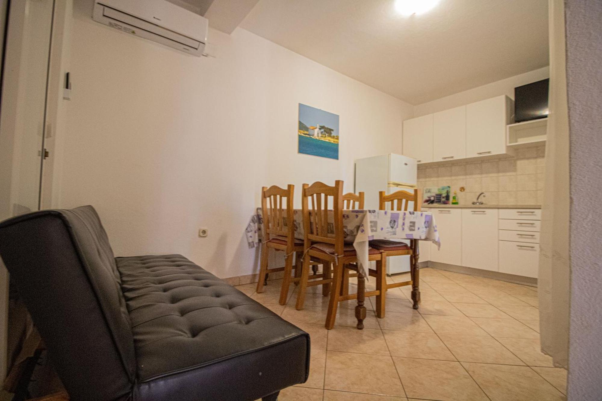 Apartment Petar Maksan